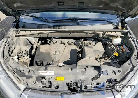 2019 Toyota Highlander Le from USA, damaged, VIN 5TDBZRFH2KS963711